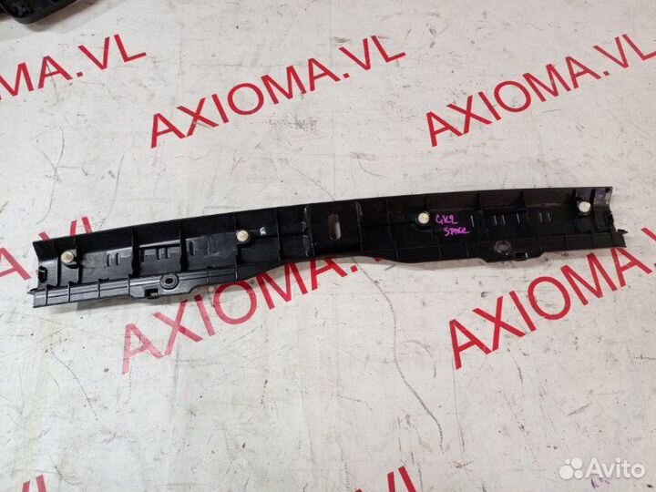 Накладка замка багажника honda mobilio spike