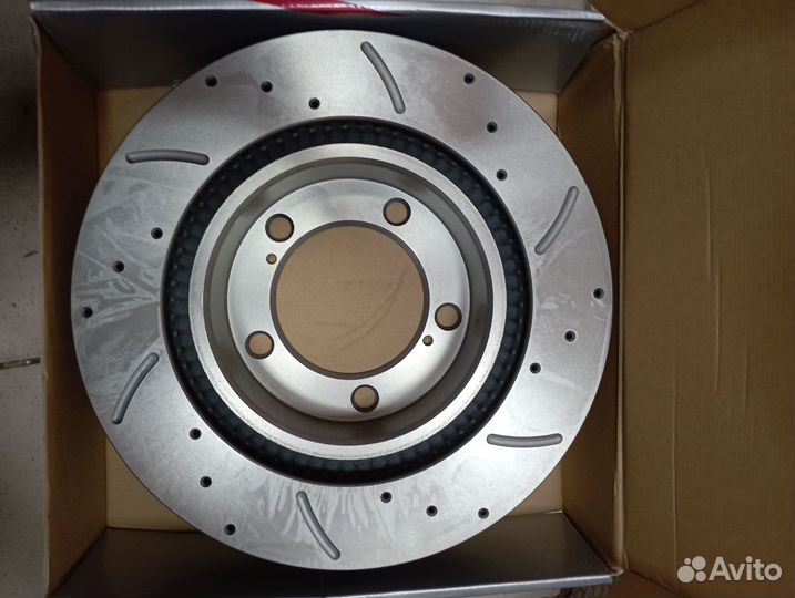 Диск торм перед перфорированный Land Cruiser 200