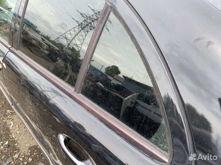 Форточка задняя левая Mercedes E-Class W211
