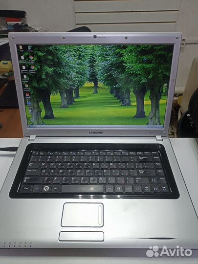 Samsung R520