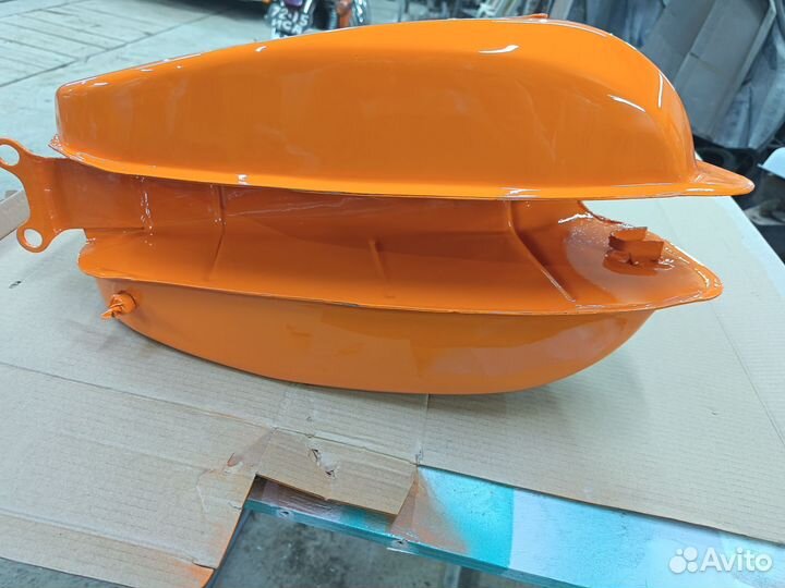 Иж планета спорт, бак бардачек