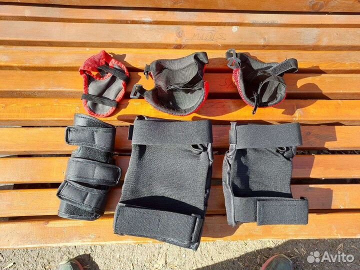 Набор защиты для роликов р. М