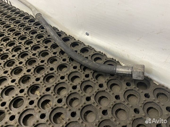 Трубка гура Scania 6-series