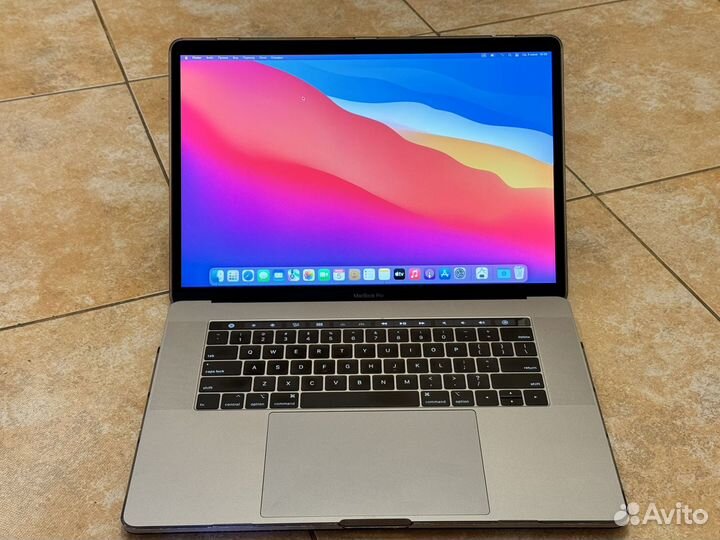 Macbook Pro 15 2019 i7/16gb/512 SSD