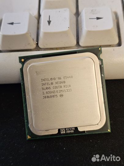 Intel xeon e5 5440 2.8/3.7GHz 4 ядра-4 потока