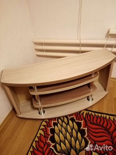 Тумба под телевизор