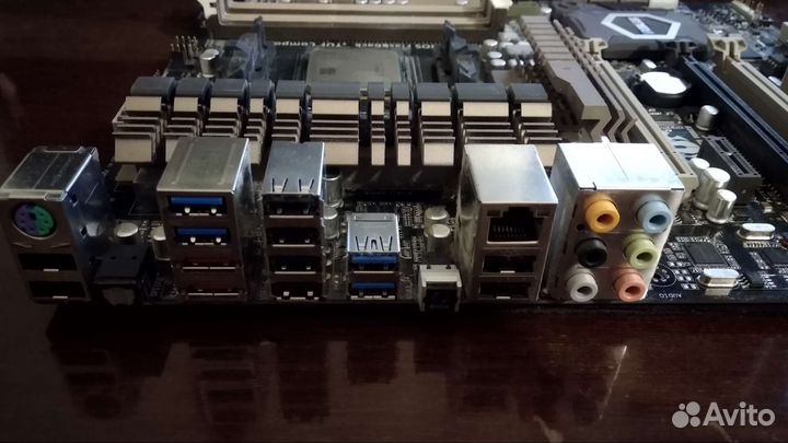 Asus sabertooth 990fx на запчасти/восстановление