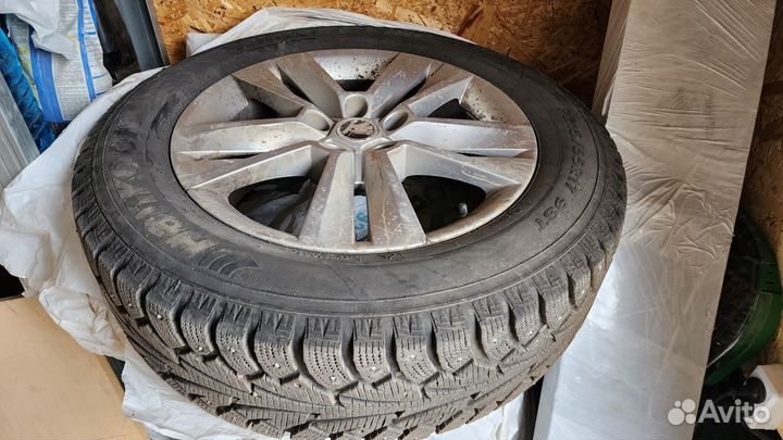 Hankook winter i pike rs2 215 55 r17