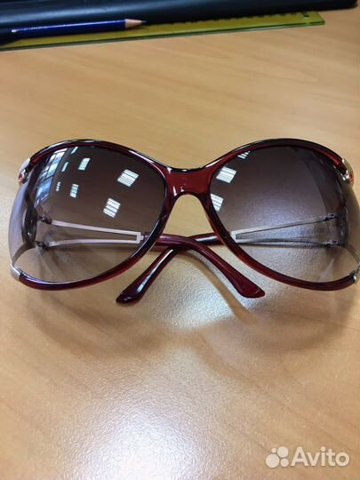 Солнцезащитные очки