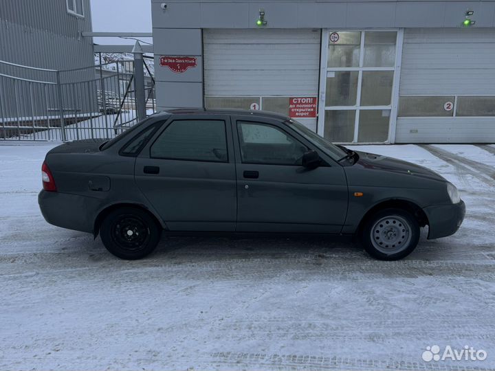 LADA Priora 1.6 МТ, 2010, 327 400 км