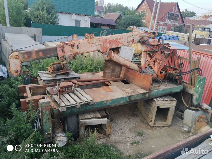 Грузовики, спецтехника