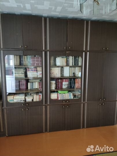 Стенка в гостиную бу