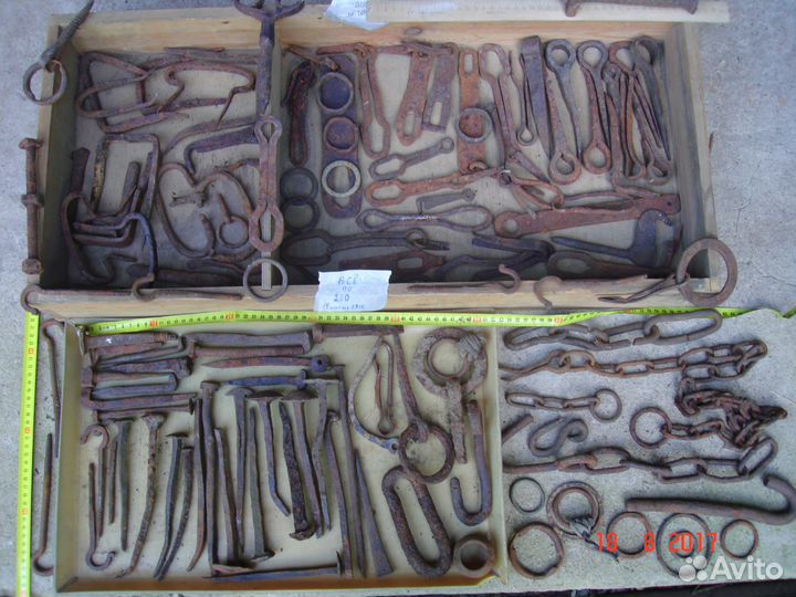 Гвозди старинные кованые Кольца петли засовы крюки