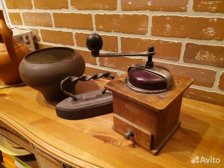 Утюг старинный чугун