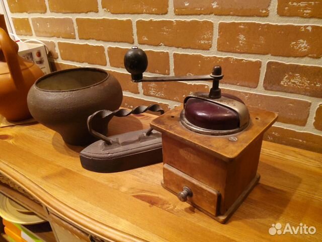 Утюг старинный чугун