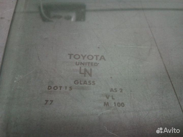 Стекло двери заднее правое Toyota Camry 2GR-FE