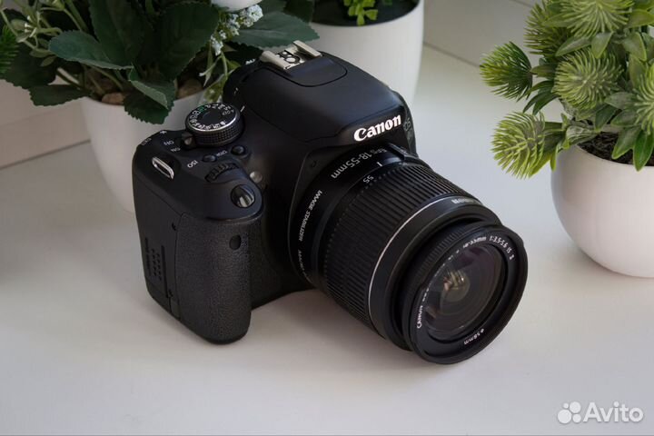 Canon 600D Kit + Комплект