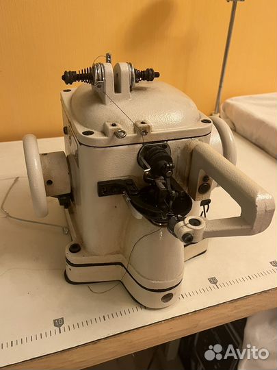 Скорняжная швейная машина