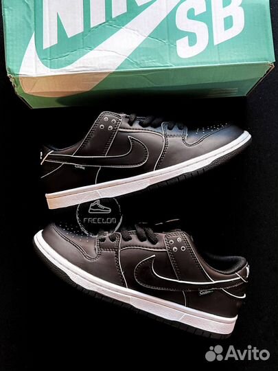 Civilist x Nike SB Dunk Low