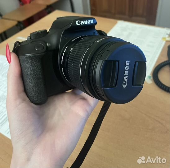 Фотоаппарат Canon EOS 1300D