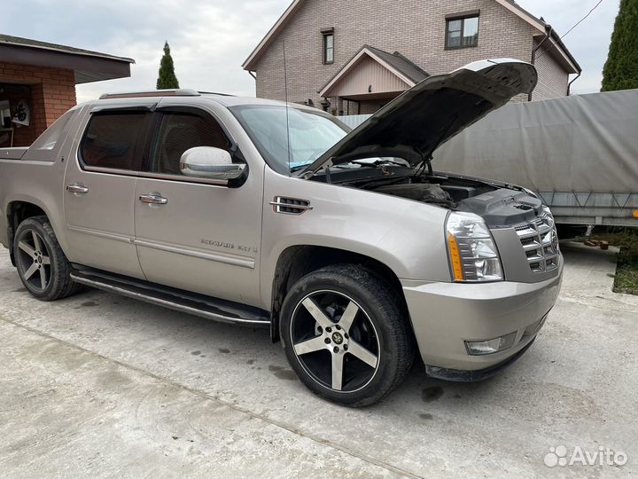 Cadillac Escalade 6.2 AT, 2006, 217 000 км