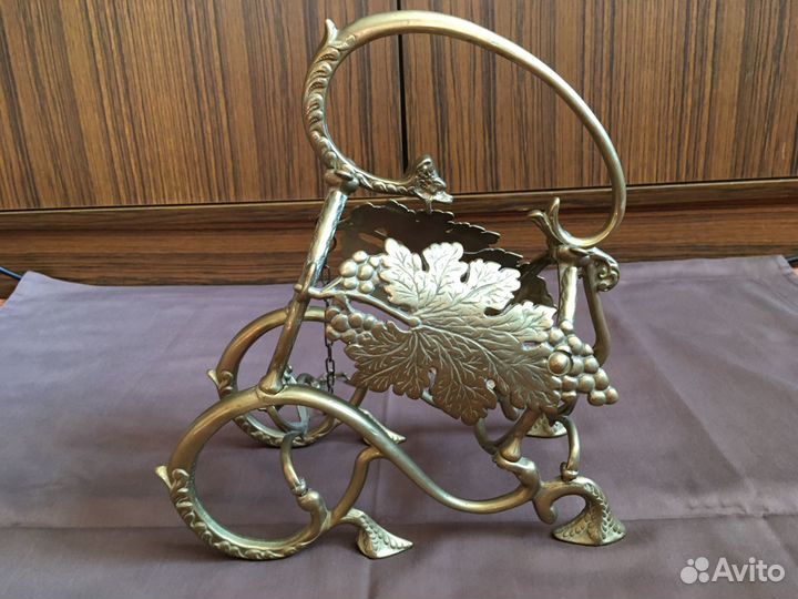 Подставка под бутылку 