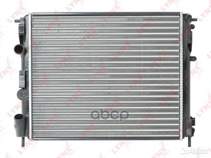 Радиатор охлаждения двигателя LCV Renault Logan