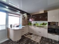 2-к. квартира, 54 м², 1/10 эт.