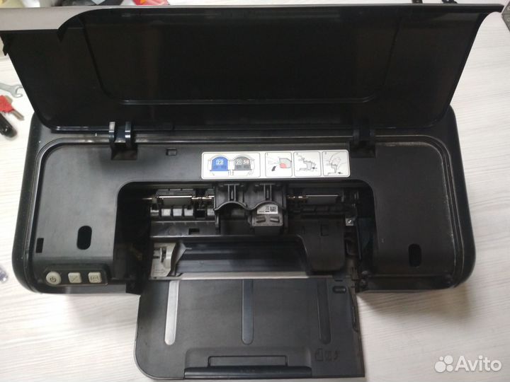 Принтер hp deskjet d2460