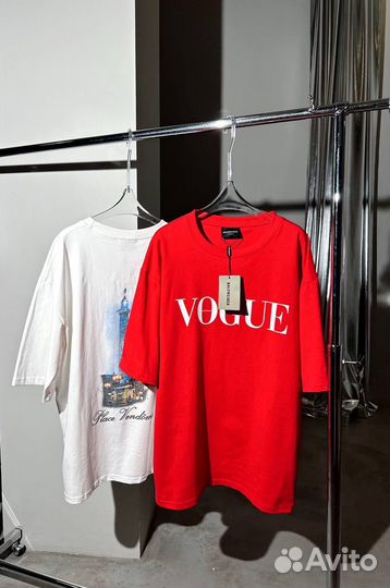 Футболка Balenciaga