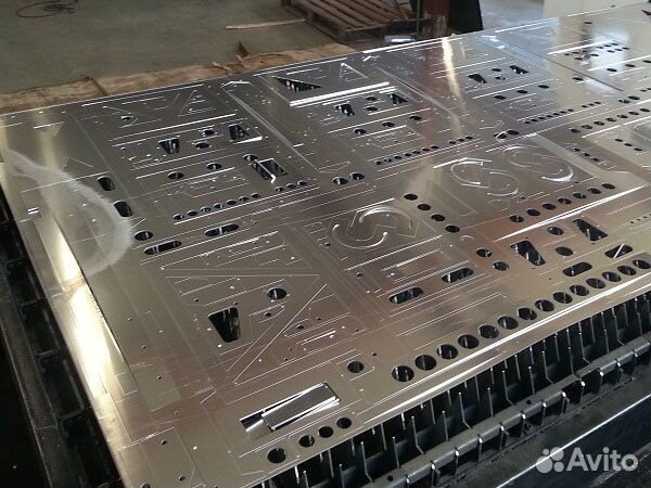 Лазерная резка и гибка металла