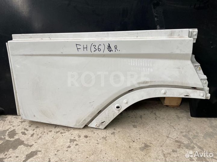 Крыло кабины правое Volvo FH 3 2015 82180201