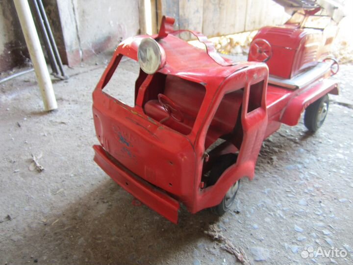 Советская пожарная машина