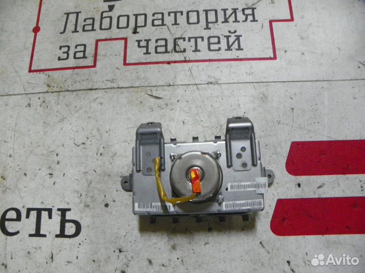 Подушка безопасности пассажирская (в торпедо) Suzu