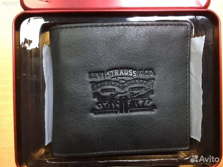 Кошелек мужской кожаный Levi's