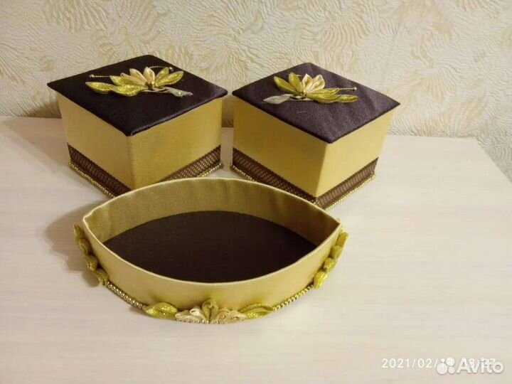 В наличии и под заказ изделия в техники канзаши