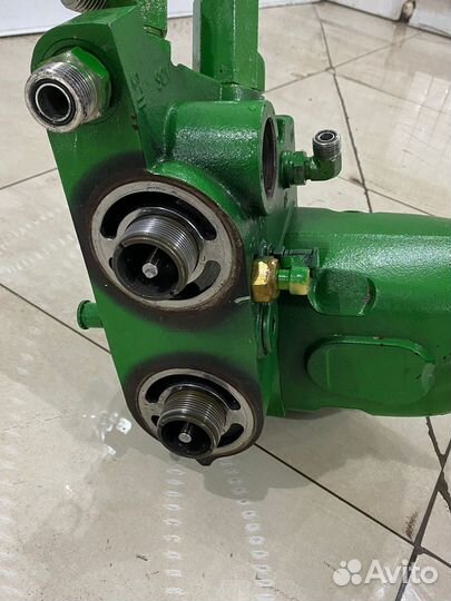 Трактор John Deere 8000 Series, 2013