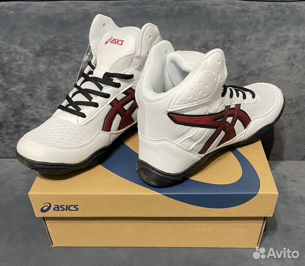 Борцовки asics новинка