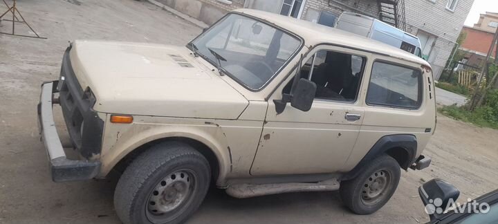 LADA 4x4 (Нива) 1.6 МТ, 1981, 100 000 км