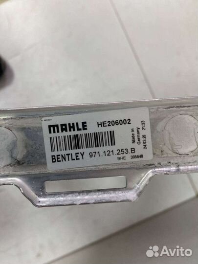 Радиатор охлаждения Bentley GT FS с 2018 3S