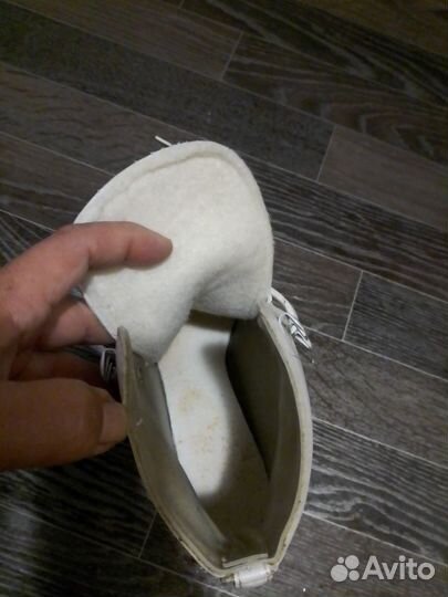 Коньки женские 37 размер