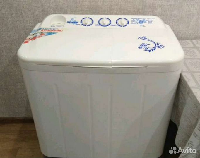 Стиральная машинка активаторного типа Renova