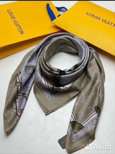 Платок женский шёлковый Louis Vuitton 4 цвета