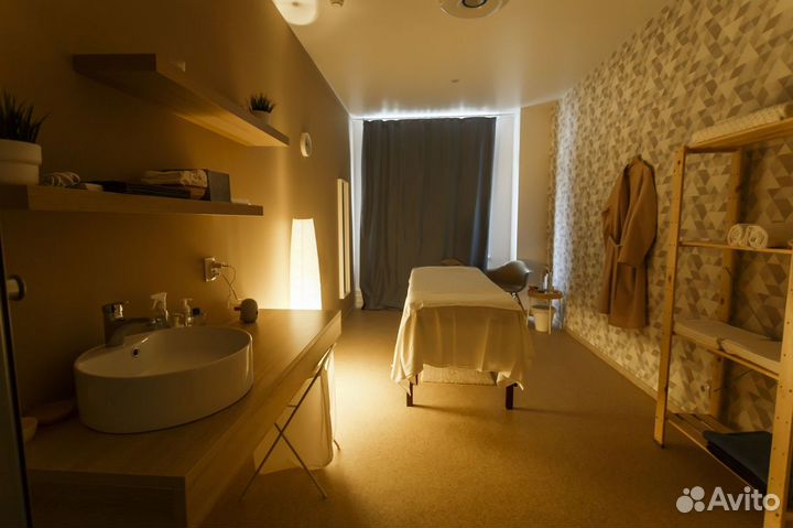 Массаж лица и тела, спа-процедуры в салоне