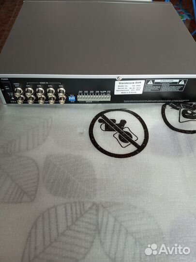 Видеорегистратор на 4 камеры