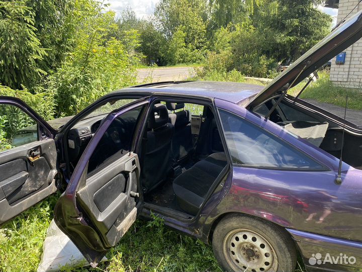 Разбор Opel Vectra A Запчасти на Opel Vectra A