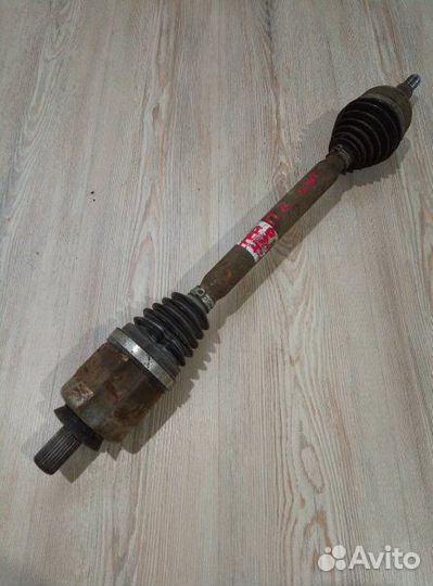 Привод подвески колеса Nissan terrano D10 Лев