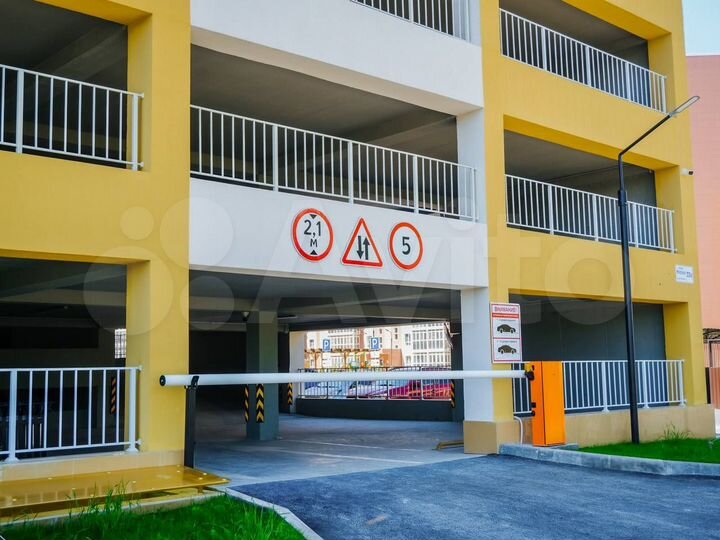 Машиноместо, 15 м²