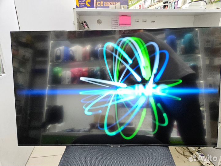 Монитор Samsung QE43T