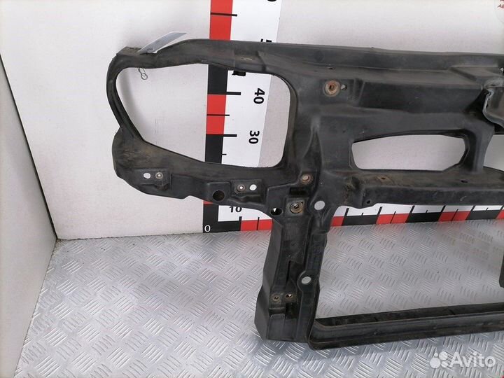 Панель передняя (телевизор) для Volkswagen Golf 4